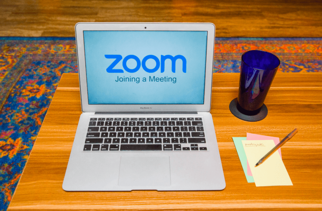 Zoom có thể làm lộ thông tin người dùng